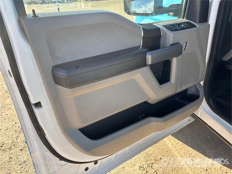 Ford F-250 Flakbilar