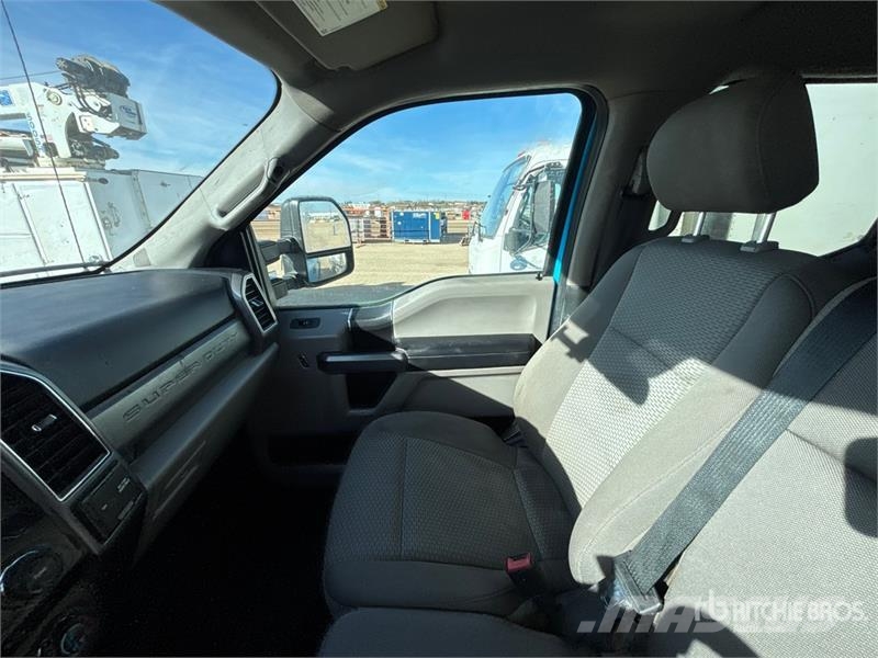 Ford F-250 Flakbilar