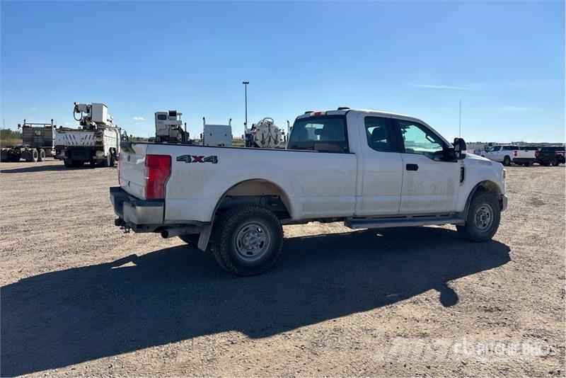 Ford F-250 Kita