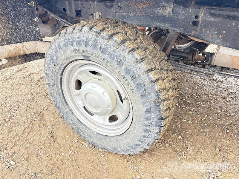 Ford F-250 Flatbed kamyonlar