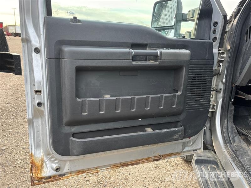 Ford F-250 Ostalo