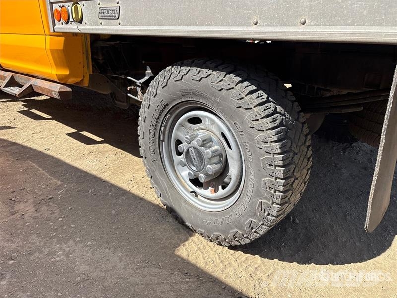 Ford F-250 Kamioni sa otvorenim sandukom