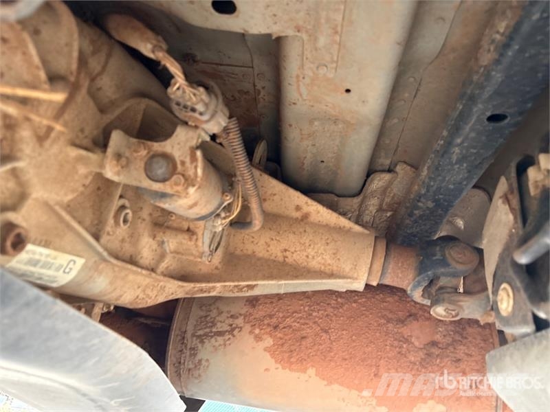 Ford F-250 4x4 Crew Cab Pickup Ostalo