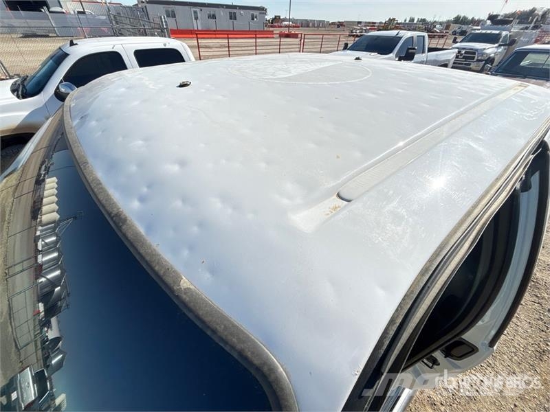 Ford F-250 4x4 Extended Cab Pickup Прочие фургоны