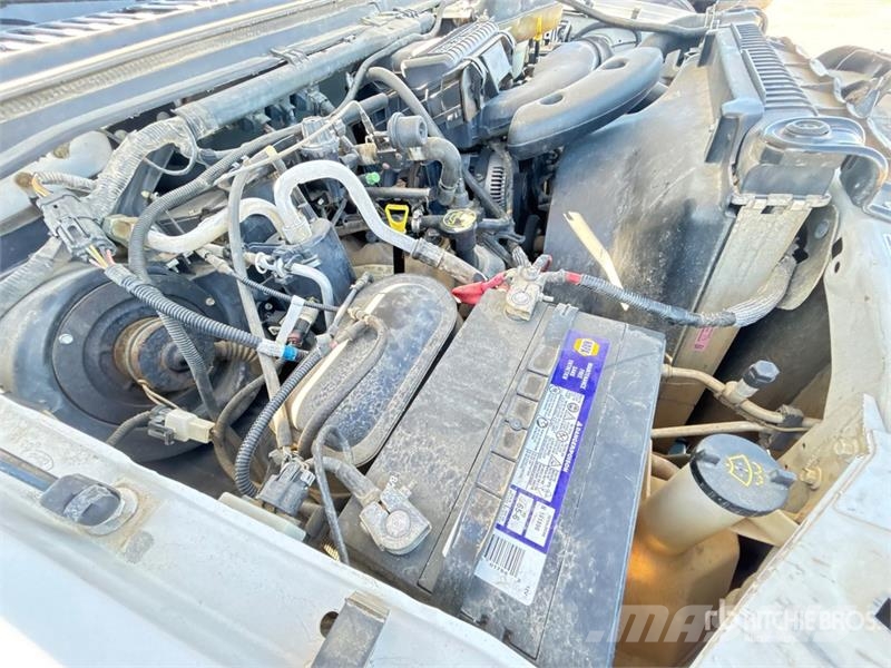 Ford F-250 4x4 Extended Cab Pickup Прочие фургоны