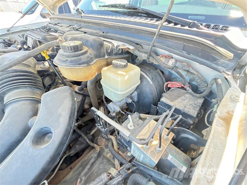 Ford F-250 4x4 Extended Cab Pickup Прочие фургоны