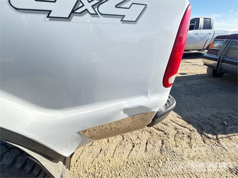 Ford F-250 4x4 Extended Cab Pickup Прочие фургоны