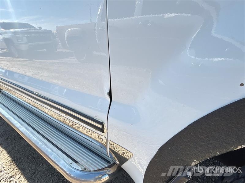 Ford F-250 4x4 Extended Cab Pickup Прочие фургоны