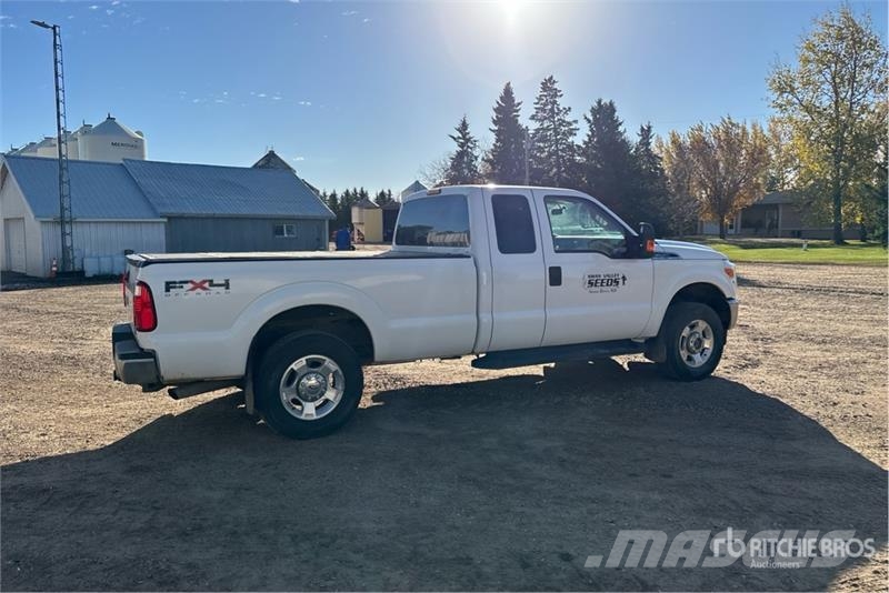 Ford F-250 4x4 Pickup Other