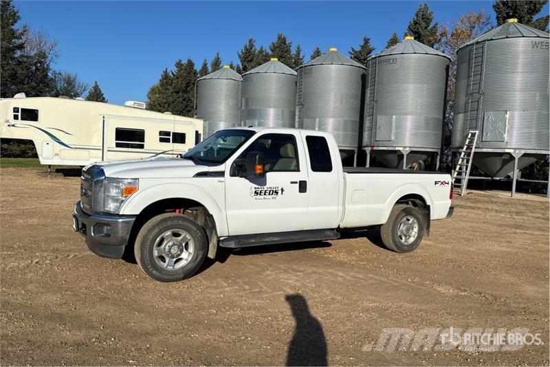 Ford F-250 4x4 Pickup Other