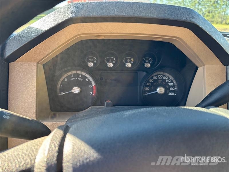 Ford F-250 4x4 Pickup Other
