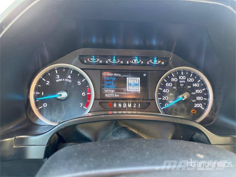 Ford F-250 4x4 Pickup Inne