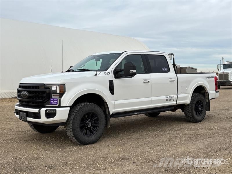 Ford F-250 Lariat 4x4 Crew Cab Pickup Прочие фургоны