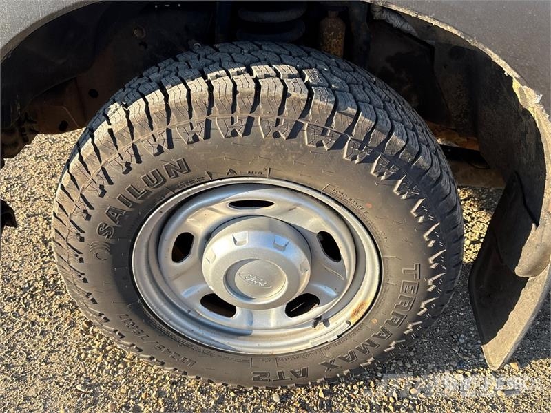 Ford F-250 XL 4x2 Pickup Anders