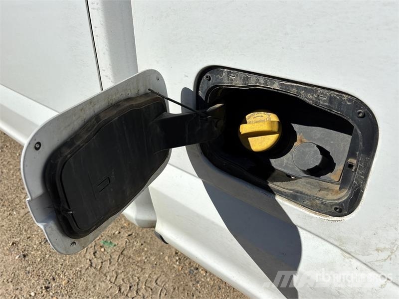 Ford F-250 XL 4x4 Crew Cab Pickup Other