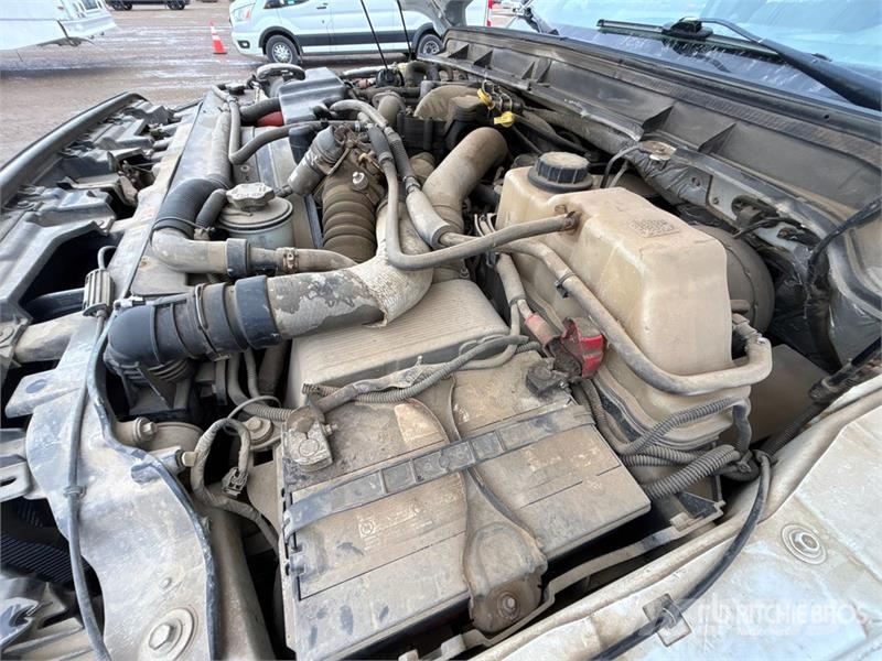 Ford F-250 XL 4x4 Crew Cab Pickup (Inoperable) Other