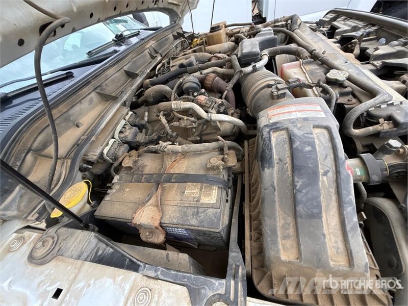 Ford F-250 XL 4x4 Crew Cab Pickup (Inoperable) Other