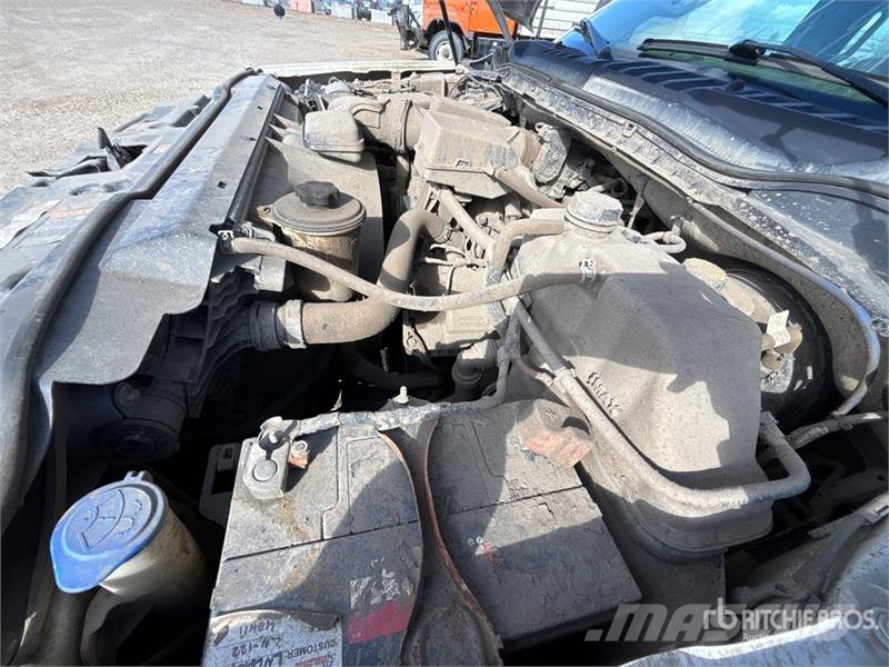 Ford F-250 XL 4x4 Crew Cab Pickup Other