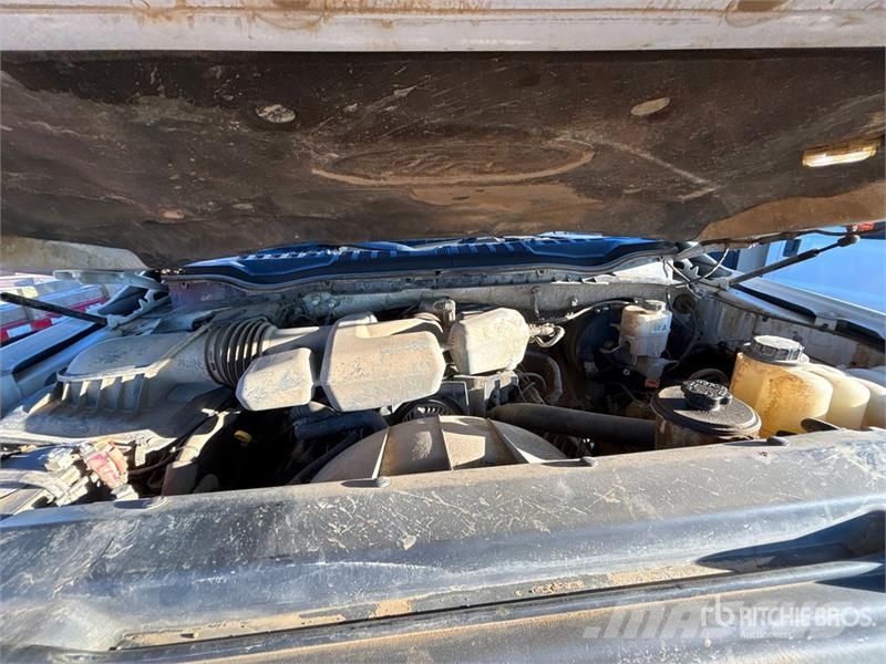 Ford F-250 XL 4x4 Extended Cab Pickup Ostalo