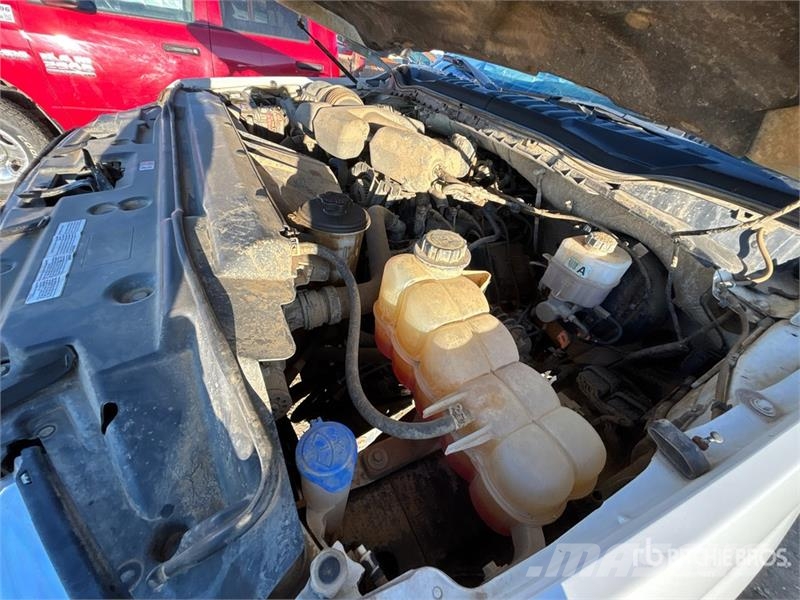 Ford F-250 XL 4x4 Extended Cab Pickup Ostalo