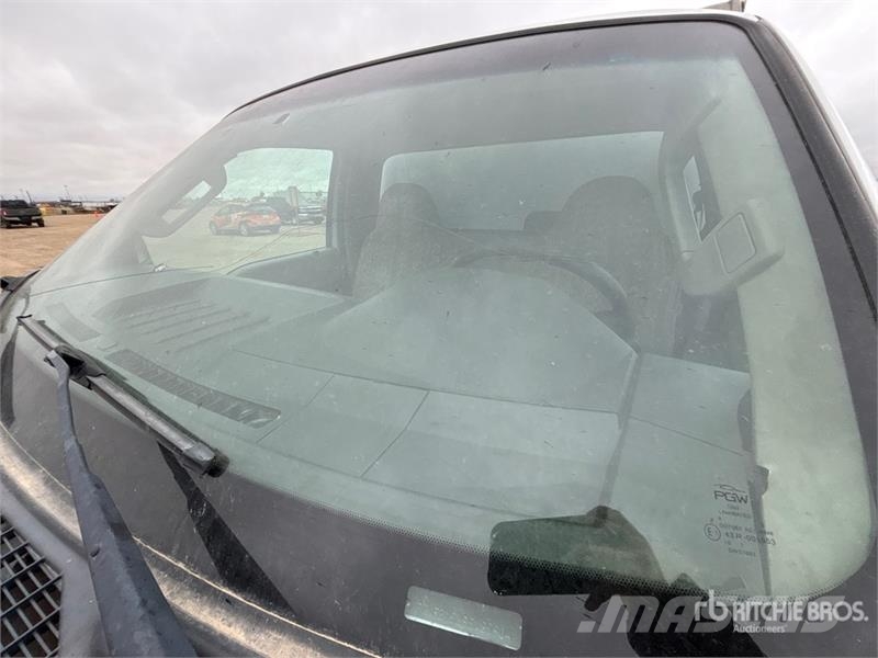 Ford F-250 XL 4x4 Pickup Прочие фургоны