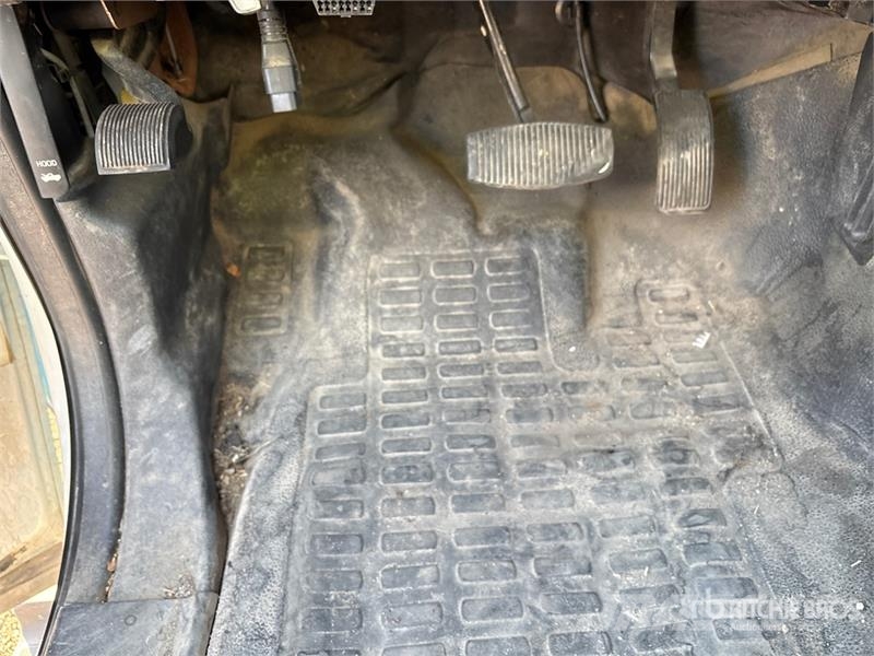 Ford F-250 XL 4x4 Pickup Autre fourgon / utilitaire