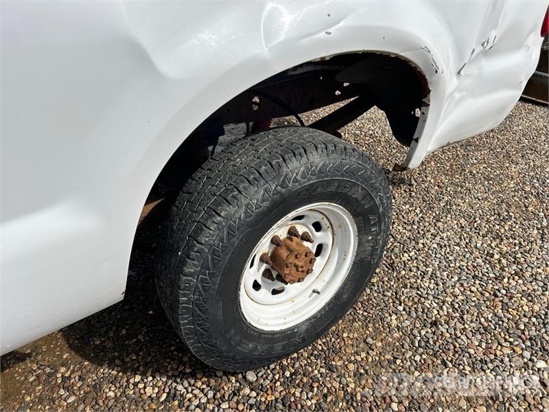 Ford F-250 XL 4x4 Pickup Citi