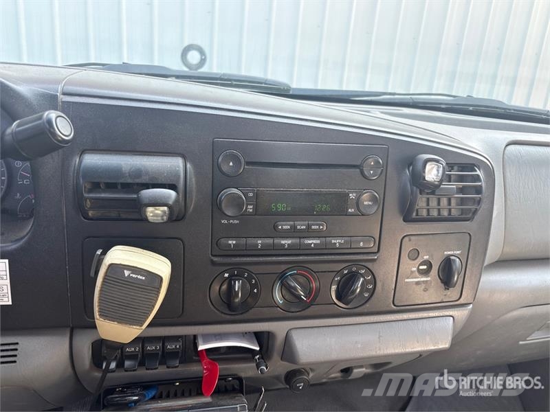 Ford F-250 XL 4x4 Pickup Άλλα Vans
