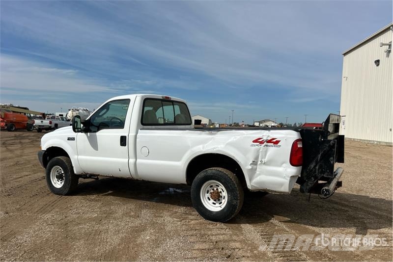 Ford F-250 XL 4x4 Pickup Citi