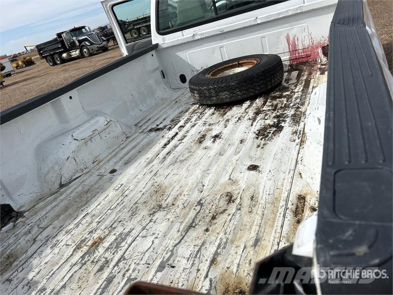 Ford F-250 XL 4x4 Pickup Citi