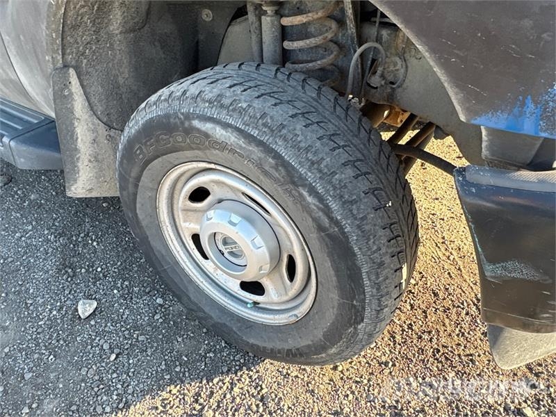 Ford F-250 XL 4x4 Pickup Autre fourgon / utilitaire
