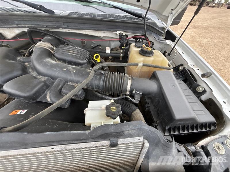 Ford F-250 XL 4x4 Pickup Прочие фургоны