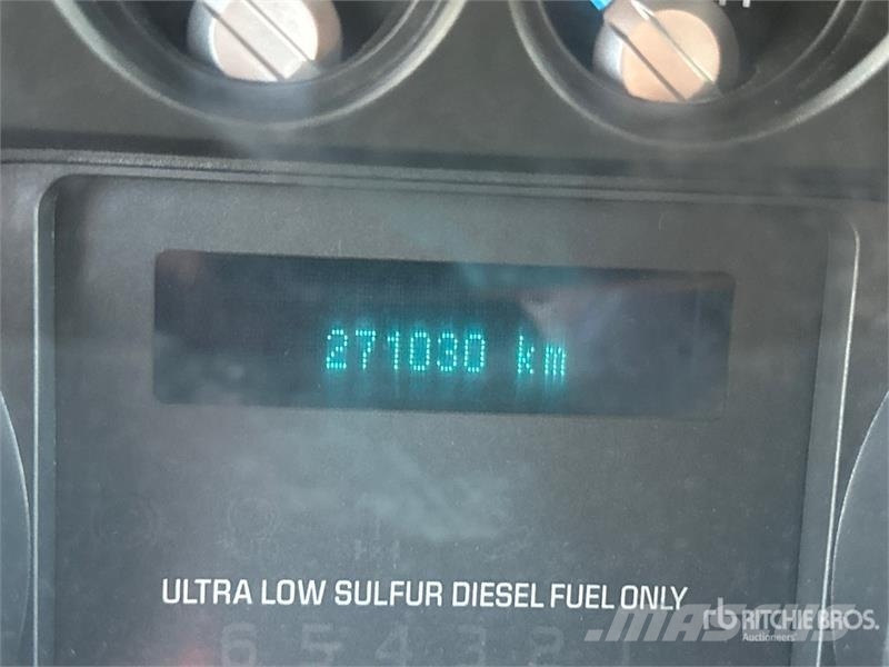 Ford F-250 XLT 4x4 Crew Cab Pickup Прочие фургоны