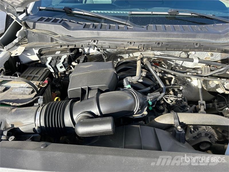 Ford F-250 XLT 4x4 Crew Cab Pickup أخرى