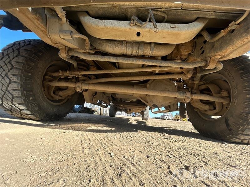 Ford F-250 XLT 4x4 Crew Cab Pickup Прочие фургоны