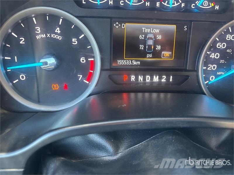 Ford F-250 XLT 4x4 Crew Cab Pickup Ostalo