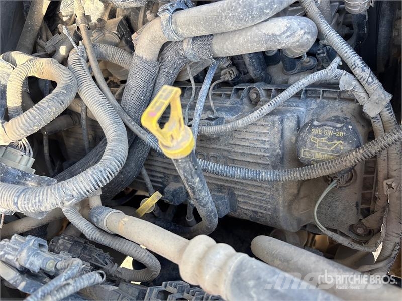 Ford F-250 XLT 4x4 Crew Cab Pickup Muu