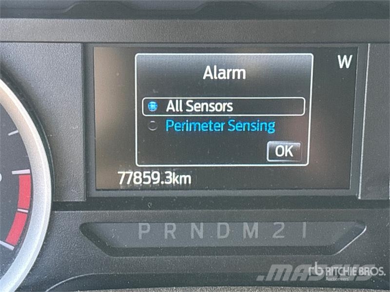Ford F-250 XLT 4x4 Crew Cab Pickup Autre fourgon / utilitaire