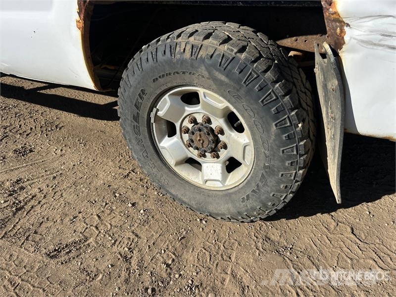 Ford F-250 XLT 4x4 Crew Cab Pickup Прочие фургоны