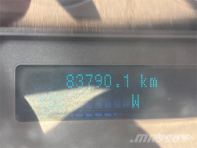 Ford F-250 XLT 4x4 Crew Cab Pickup Drugi