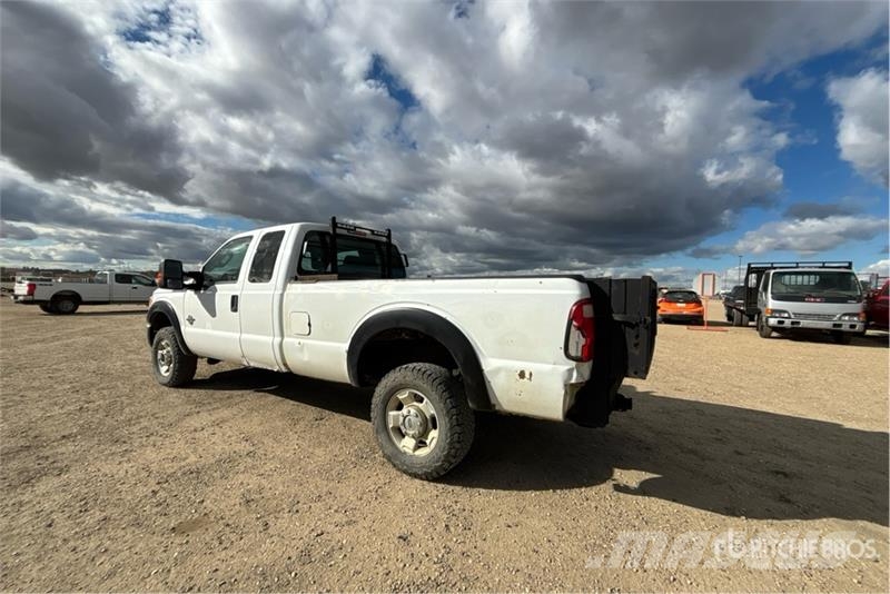 Ford F-250 XLT 4x4 Extended Cab Pickup Citi