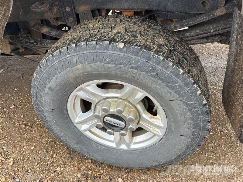Ford F-250 XLT 4x4 Extended Cab Pickup Прочие фургоны