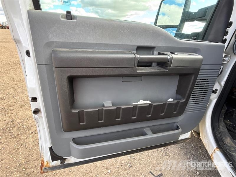 Ford F-250 XLT 4x4 Extended Cab Pickup Citi