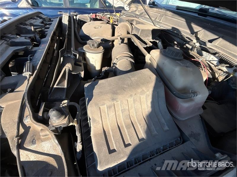 Ford F-250 XLT 4x4 Extended Cab Pickup Drugi