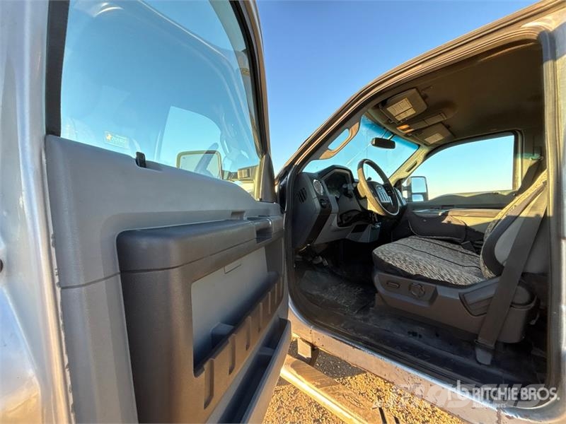 Ford F-250 XLT 4x4 Extended Cab Pickup Muu