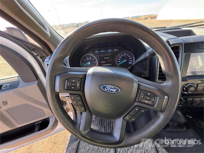 Ford F-250 XLT 4x4 Extended Cab Pickup Muu