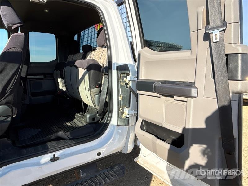 Ford F-250 XLT 4x4 Extended Cab Pickup Muu