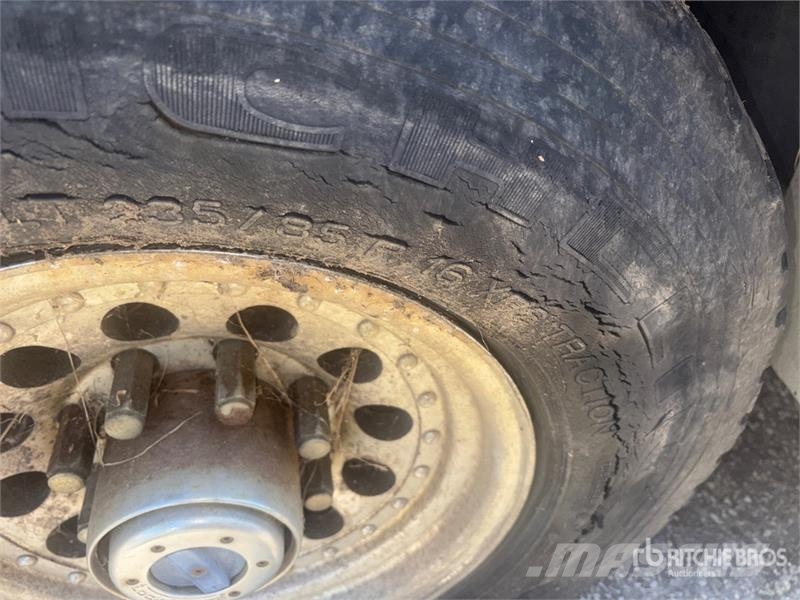 Ford F-250 XLT 4x4 Extended Cab Pickup (Inoperable) Άλλα Vans
