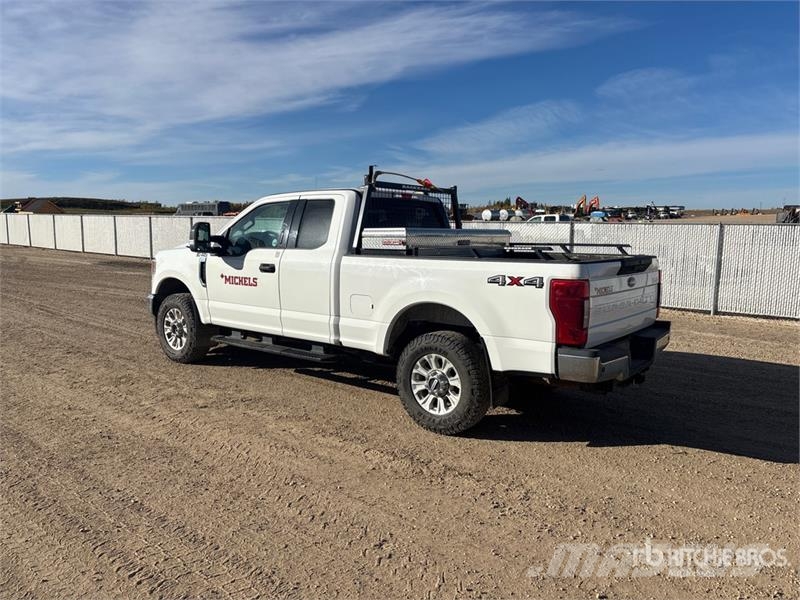 Ford F-250 XLT 4x4 Extended Cab Pickup Прочие фургоны