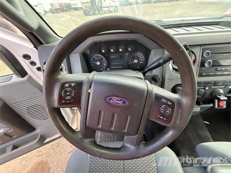 Ford F-250 XLT 4x4 Extended Cab Pickup Citi